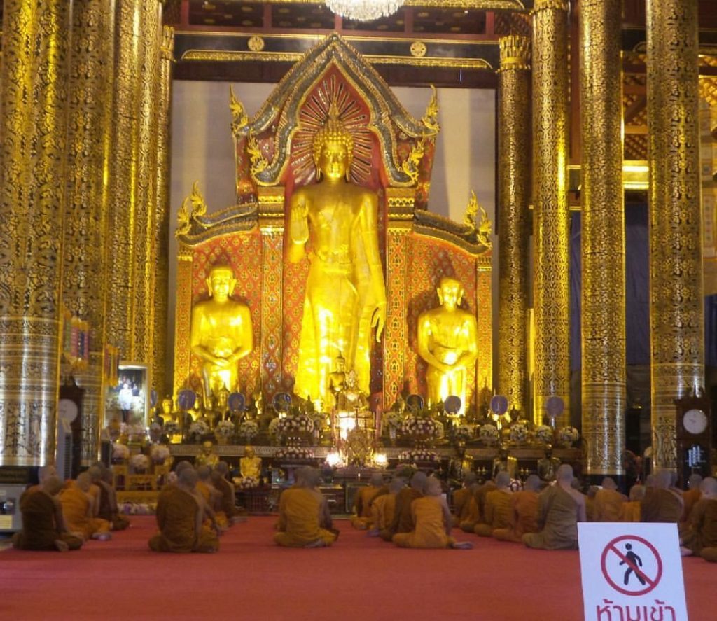 Cerimônia Budista